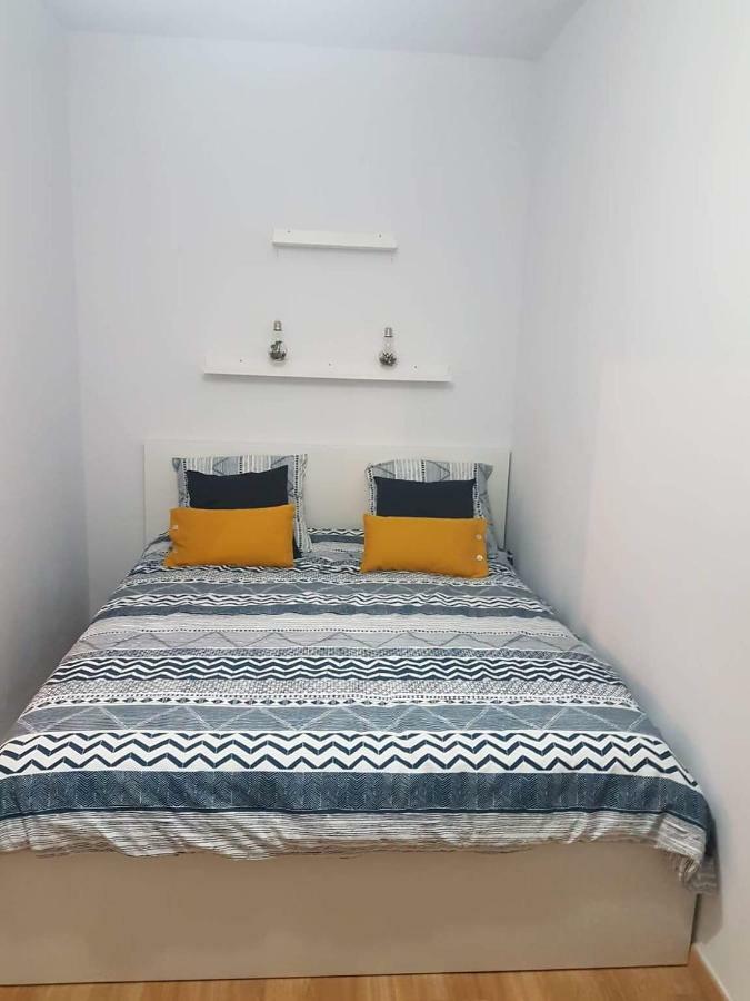 21 Bis Rue De La Croix Appartement Avinyon Dış mekan fotoğraf